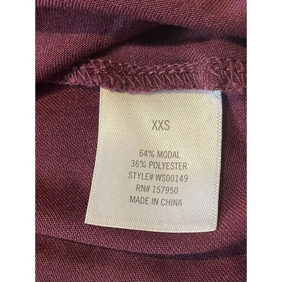 Francesca's MiAmi Top Womens Small Burgundy V-Neck Peplum Short Sleeve Woven - Picture 6 of 8